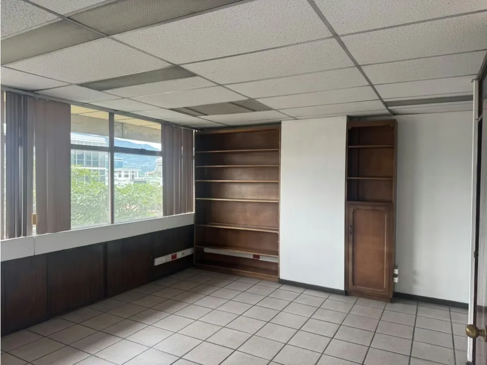 Se Vende y Se Alquila Local Centro Colon, San José Cod RA 1555, photo 2