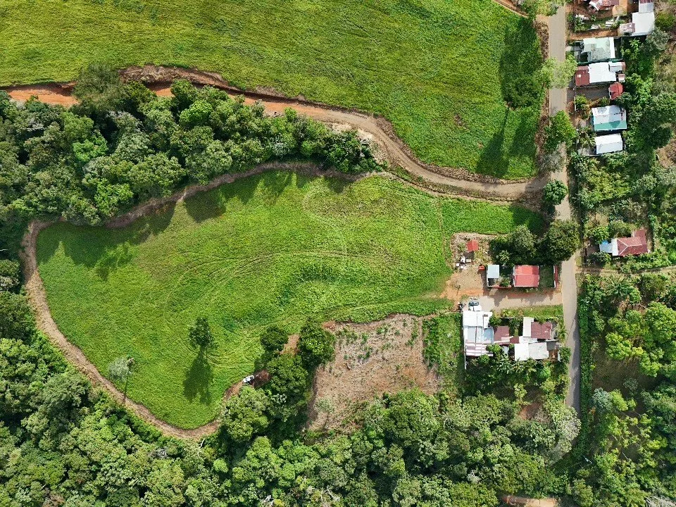 SE VENDE TERRENO LISTO PARA CONSTRUIR CERCA DEL AEROPUERTO CON ALTO POTENCIAL DE DESARROLLO - Venta en Pérez Zeledón
