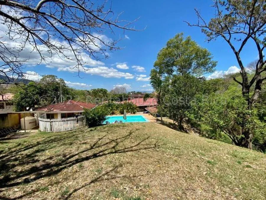 Venta de Lote en Altos de la Paloma, San José - Venta en Escazú