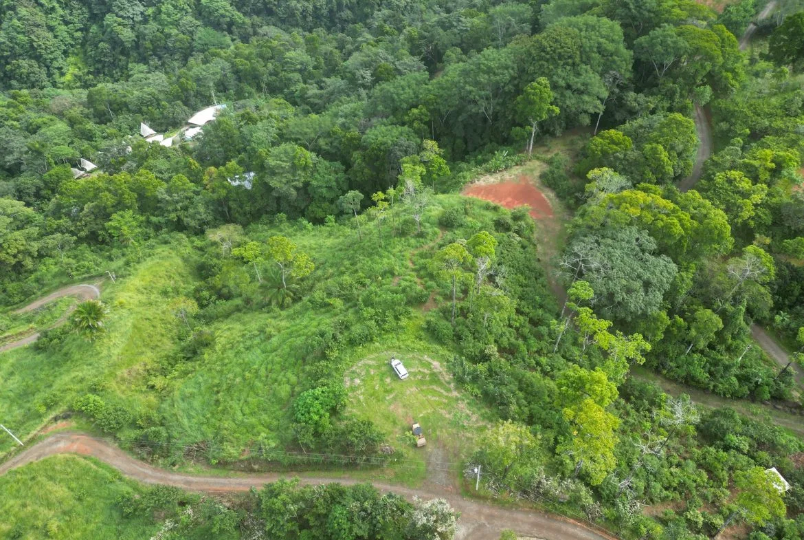 BUILDING PROPERTY WITH A WATERFALL VIEWS, IN SAN SALVADOR – 2.4 ACRES, photo 2
