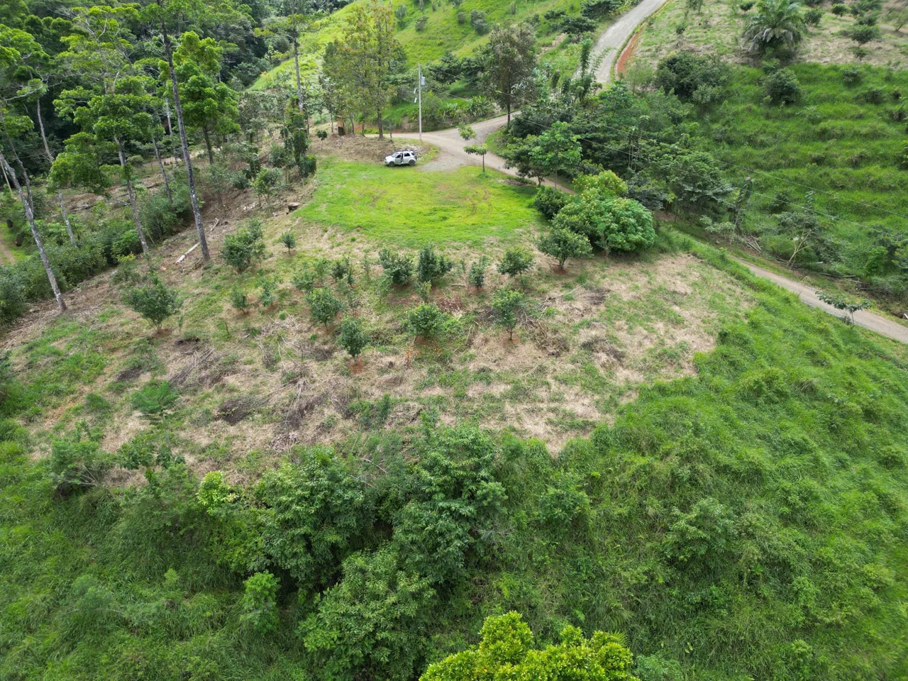 BUILDING PROPERTY WITH A WATERFALL VIEWS, IN SAN SALVADOR – 2.4 ACRES, photo 5