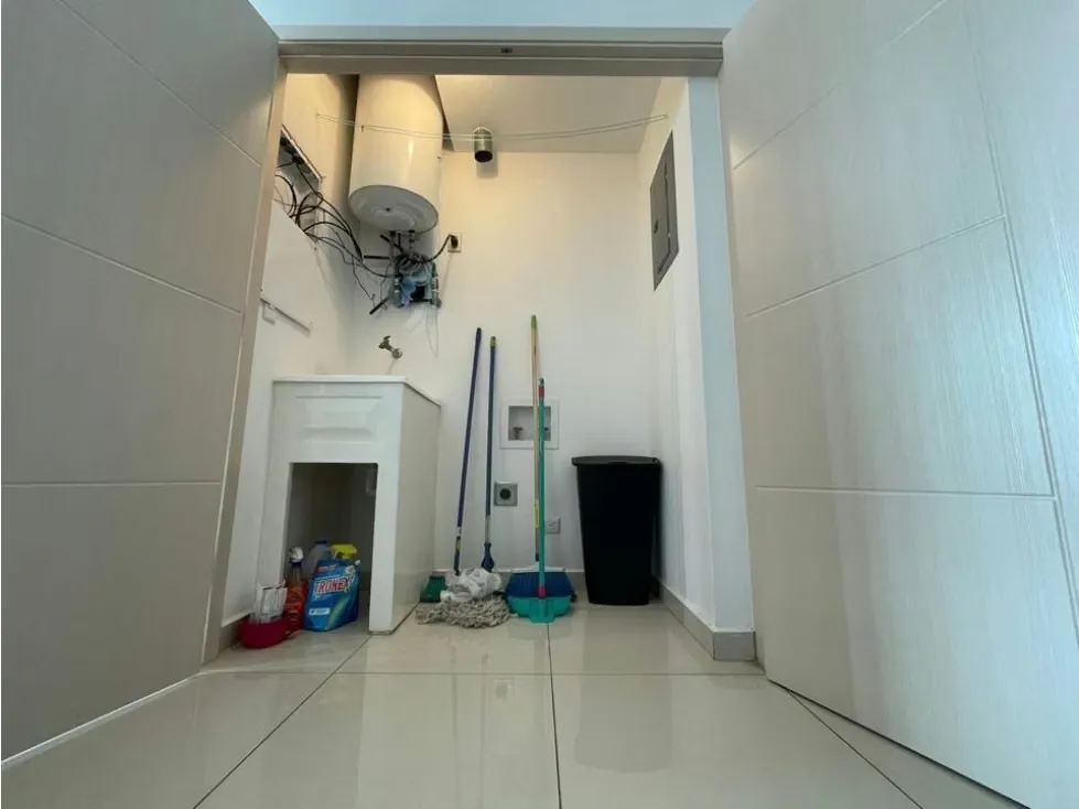 Este apartamento en Bambú 106, ubicado en el piso 19, combina una excelente ..., photo 11