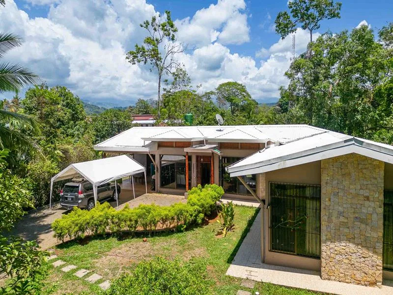 Naranjito Family House, Quepos