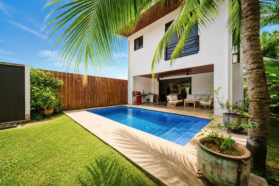 COCONUT VILLA: CONTEMPORARY DESIGN AND TROPICAL LIVING IN PERFECT HARMONY, IN PAQUITA QUEPOS