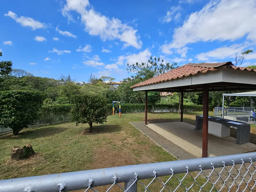 Disfrutá de tranquilidad, amplitud y naturaleza en este hermoso apartamento ubicado en ..., photo 15