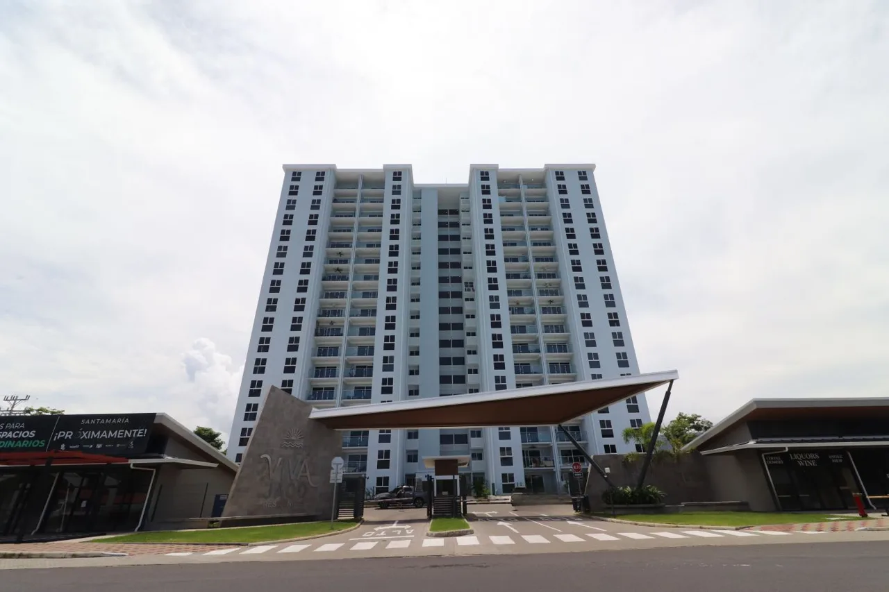 STUNNING CONDOMINIUM -MOUNTAIN-POOL VIEWS- JACO, photo 11