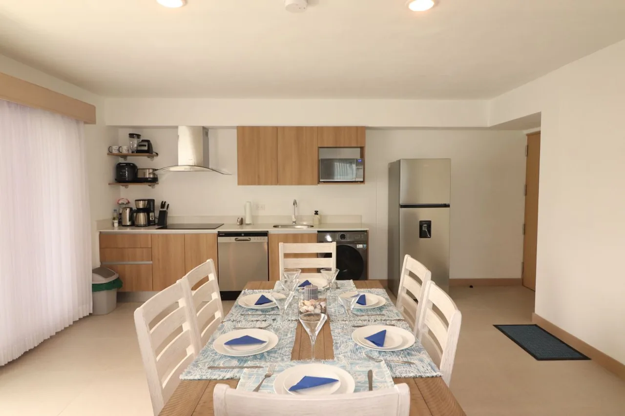 STUNNING CONDOMINIUM -MOUNTAIN-POOL VIEWS- JACO, photo 3