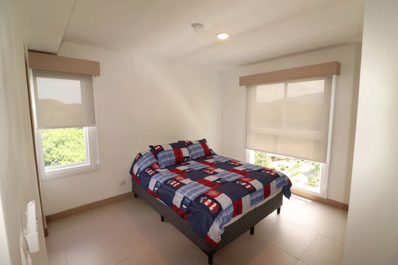STUNNING CONDOMINIUM -MOUNTAIN-POOL VIEWS- JACO, photo 6