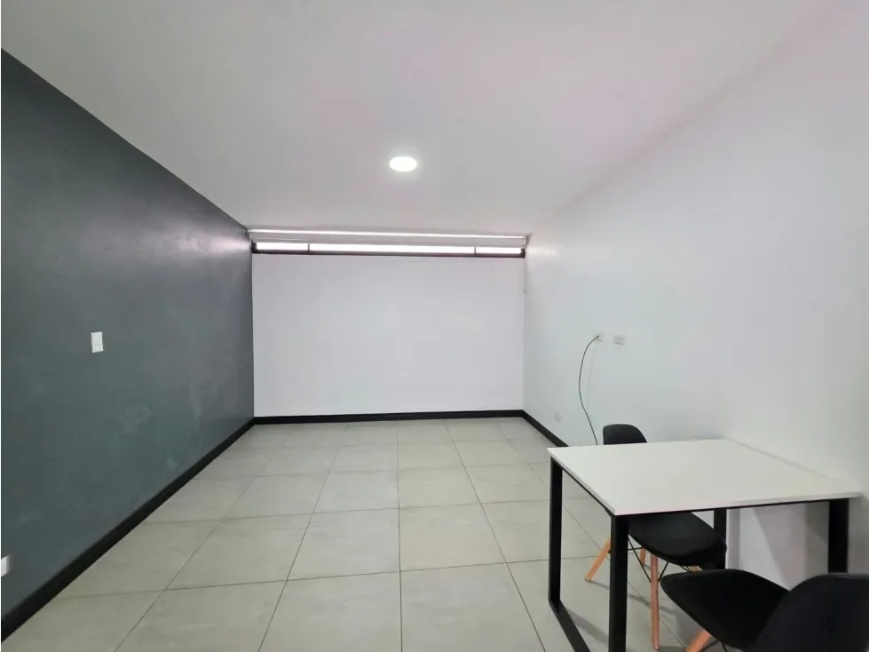 Alquiler apartamento semiamueblado con servicios. Sabanilla, photo 10