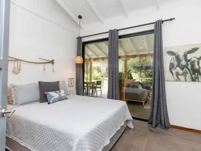 Casa de retiro familiar en venta con cabañas de alquiler de nueva construcción, photo 8