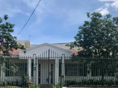 Venta de casa en San Sebastián 