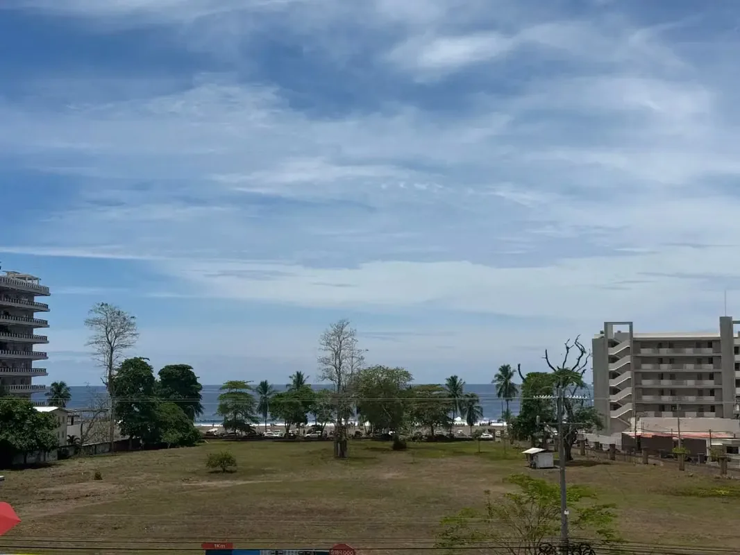 Live in Jaco, a luxurious ocean-view condo with modern, resort-style amenities.