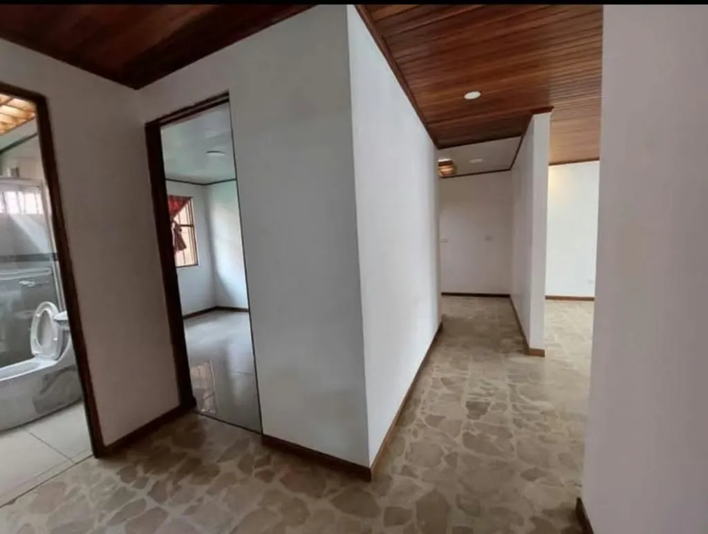 Casa Independiente Sabanilla- 3 Habitaciones- fte calle, photo 6