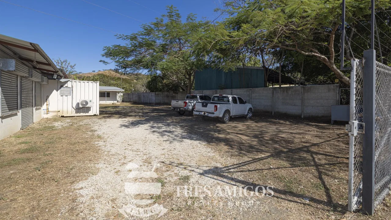 Commerical Lot Sardinal Artola Corner, photo 5