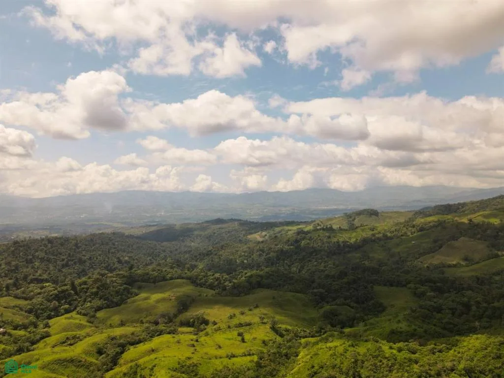 77-Acre Mountain Paradise with Waterfalls & Epic Views in Santa Elena
