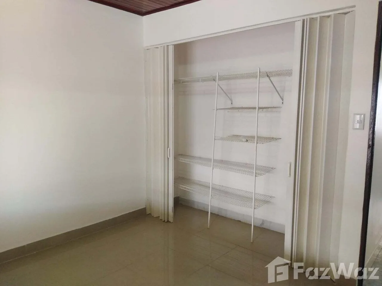 3 Bedroom House for Sale at Goicochea for $189,400, photo 5