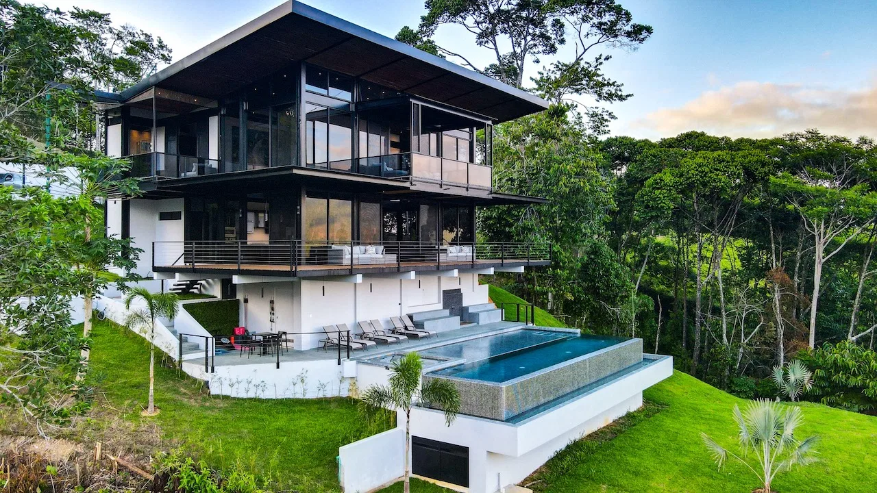 AMAZING PROPERTY WITH OCEAN AND MOUNTAIN VIEWS IN ESCALERAS – 2.44 ACRES, photo 3
