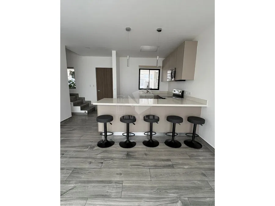 Casa en Condominio en Alquiler en Guachipelin de Escazu