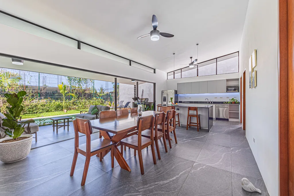 3 BEDROOM HOME IN CENTRAL UVITA – 0.14 ACRES, photo 17