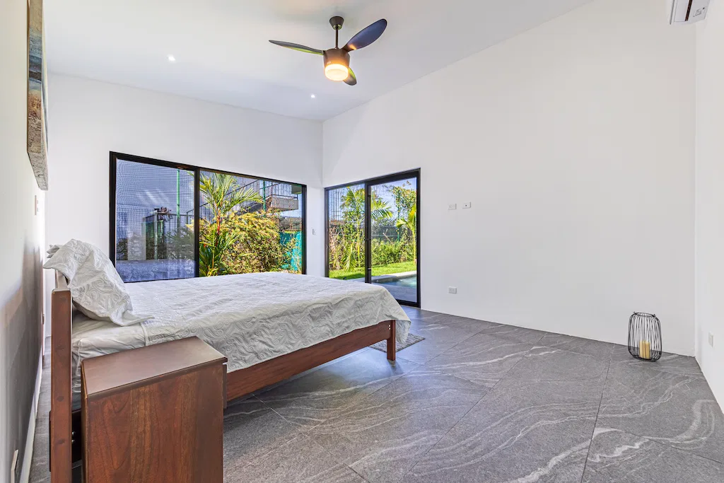 3 BEDROOM HOME IN CENTRAL UVITA – 0.14 ACRES, photo 23