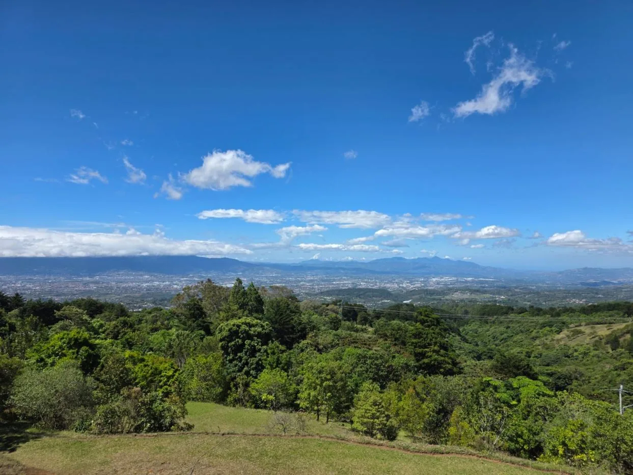 PRICE DROP 30% Lot for Sale in the Mountains of Heredia - 1.7 acres