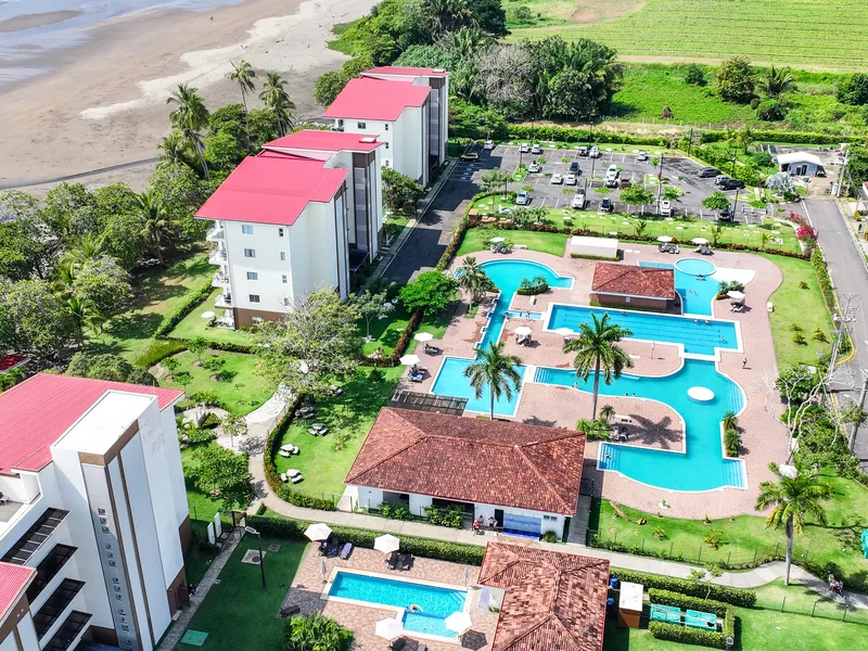 2 Bed Condo For Sale in Bejuco