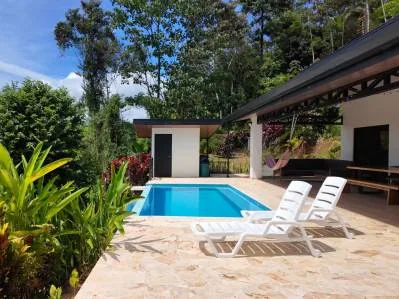 Casa con vista al mar en venta en Dominical, Costa Rica – Piscina infinita, photo 5