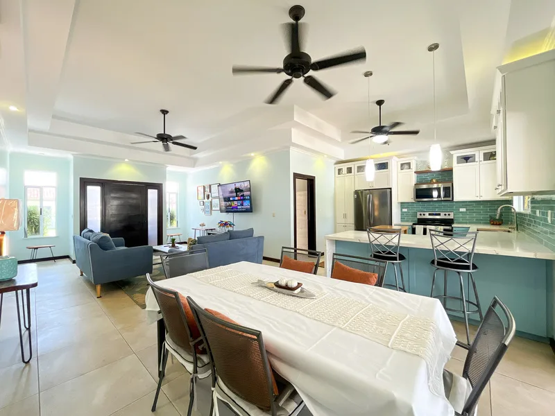 3 Bed Single Family Homes For Sale in Playa Bejuco, photo 5