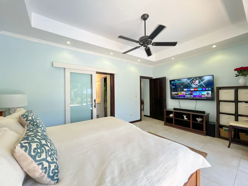 3 Bed Single Family Homes For Sale in Playa Bejuco, photo 8