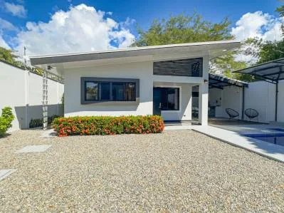 Residencia en Bahía Ballena Oportunidad de Expansión y Ubicación Privilegiada!!, photo 3