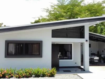 Residencia en Bahía Ballena Oportunidad de Expansión y Ubicación Privilegiada!!, photo 4