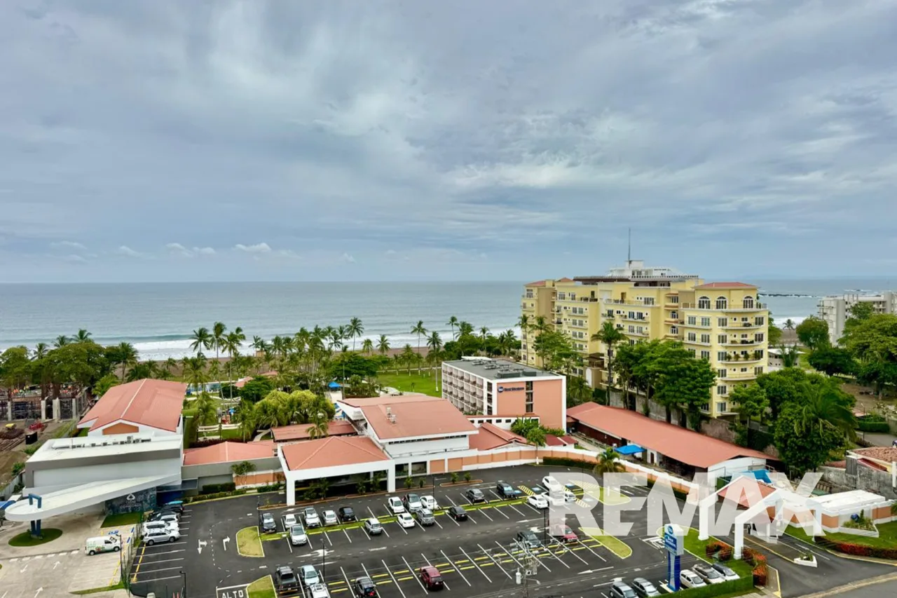 Stunning Oceanview Condo in Jaco Beach