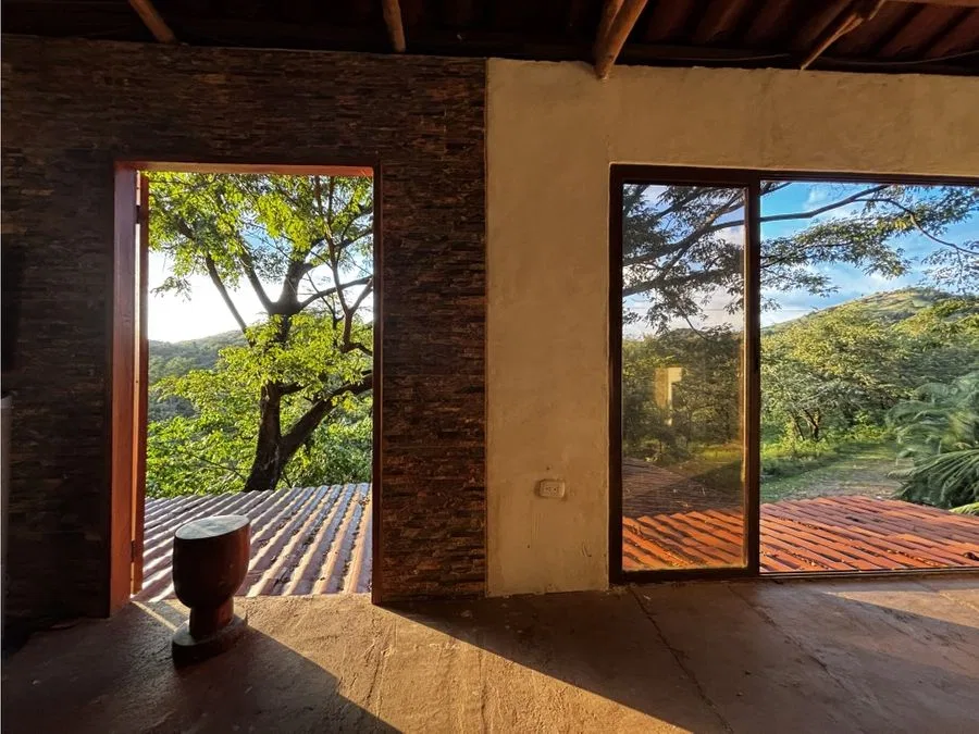 Venta de propiedad de 5,018 m² con Casa Loft en Residencial