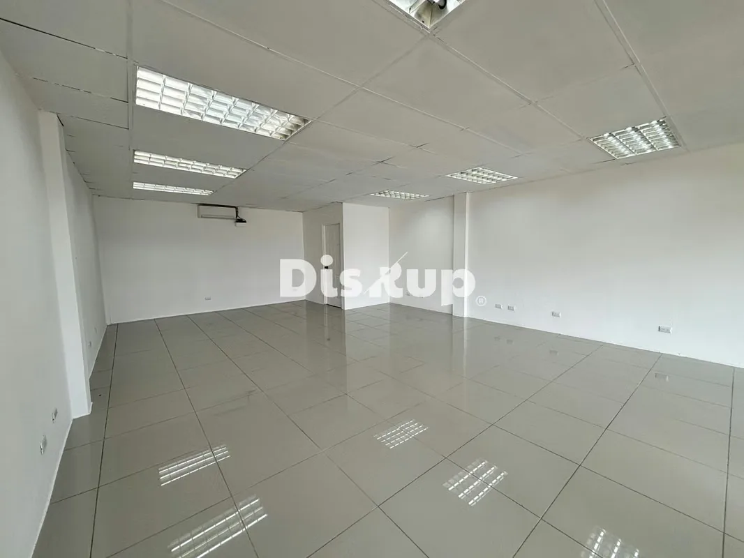 54 m² commercial space for rent in a plaza. Located in La Unión, on Calle Vieja a Tres ..., photo 15