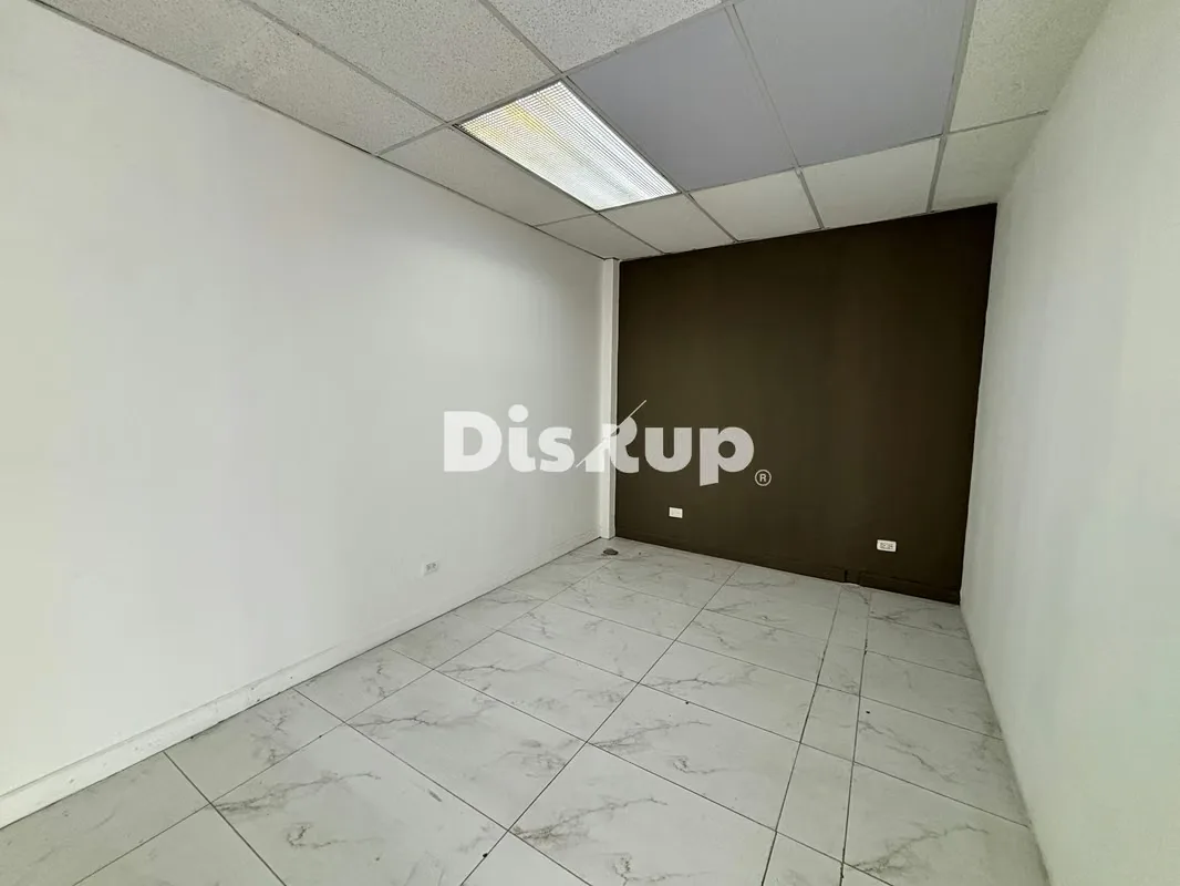 54 m² commercial space for rent in a plaza. Located in La Unión, on Calle Vieja a Tres ..., photo 7