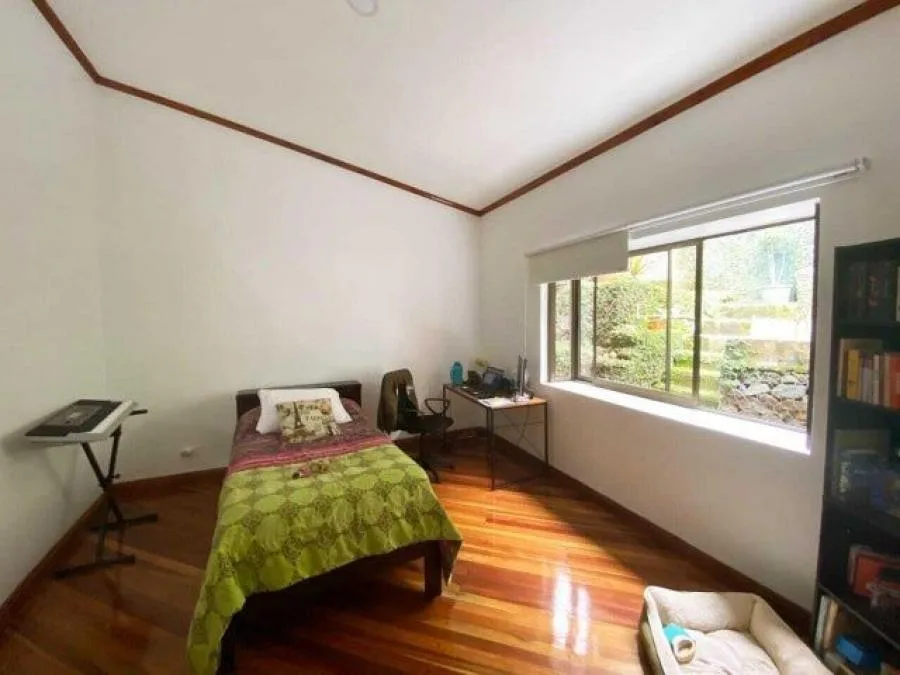Vendo de Casa Residencial con Uso de Suelo Mixto en Guayabos, Curridabat MLS #25-1173 LCO - Venta en Curridabat, photo 6