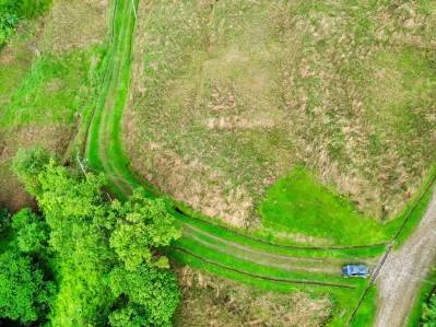 Lote premium de 2,27 acres con vista a la montaña en Caracara Ridge, lote 22, photo 2