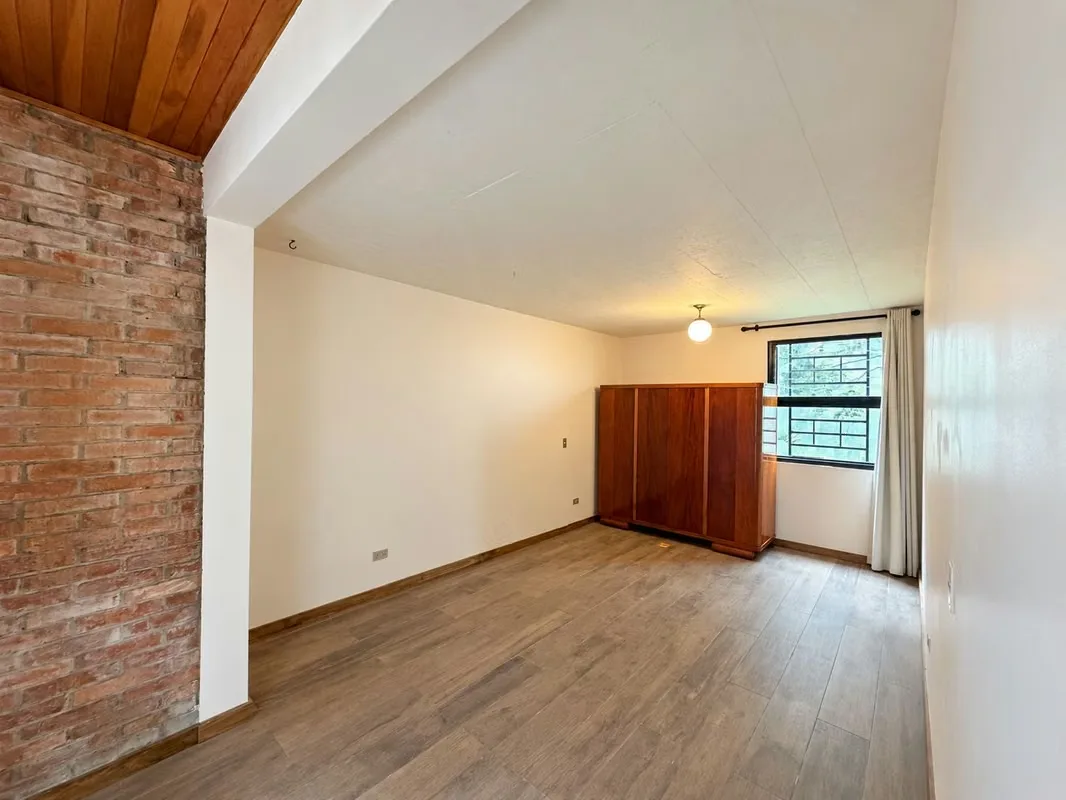 Casa en Venta enSan Pedro con Uso de Suelo Mixto – Amplio Parqueo y Jardín, photo 15