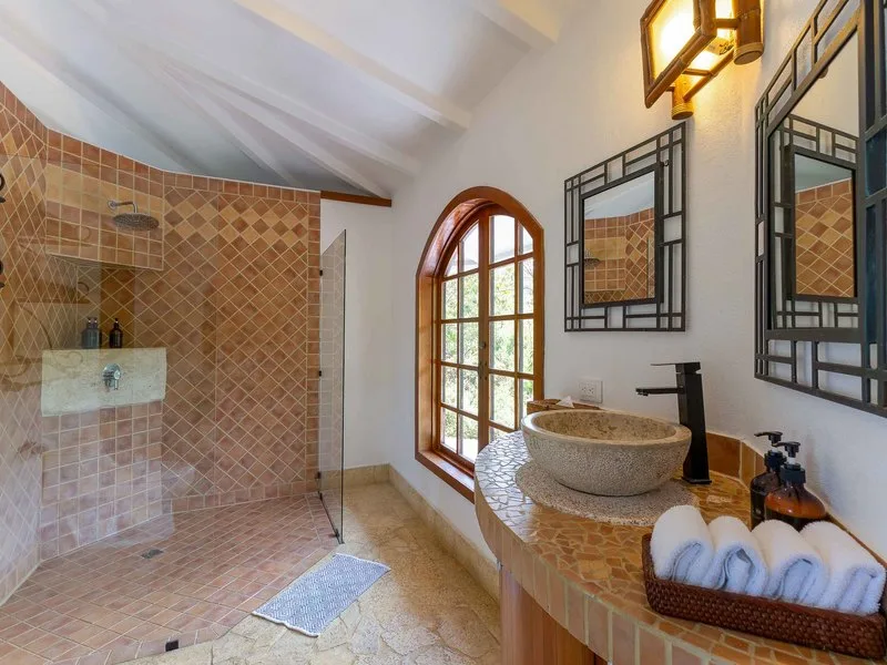 24 Bed Hotel / Leisure For Sale in Dominical, photo 7