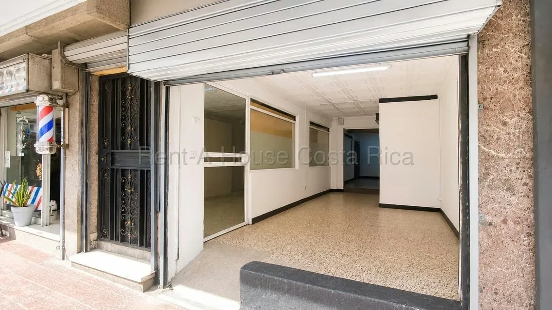 Commercial Space for Rent in Central Heredia. 27-201