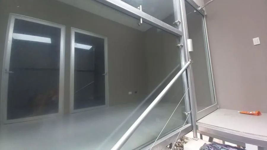 Bodega a estrenar con excelente ubicación en Calle Blancos RAH 231857 - Venta en Goicoechea, photo 8