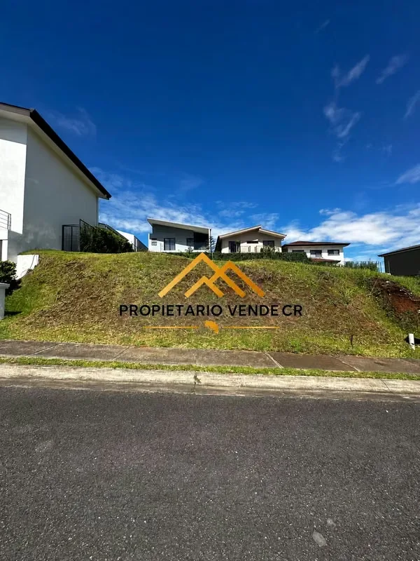 Terreno de 350 m² con vista panorámica en Tierras del Este, Curridabat