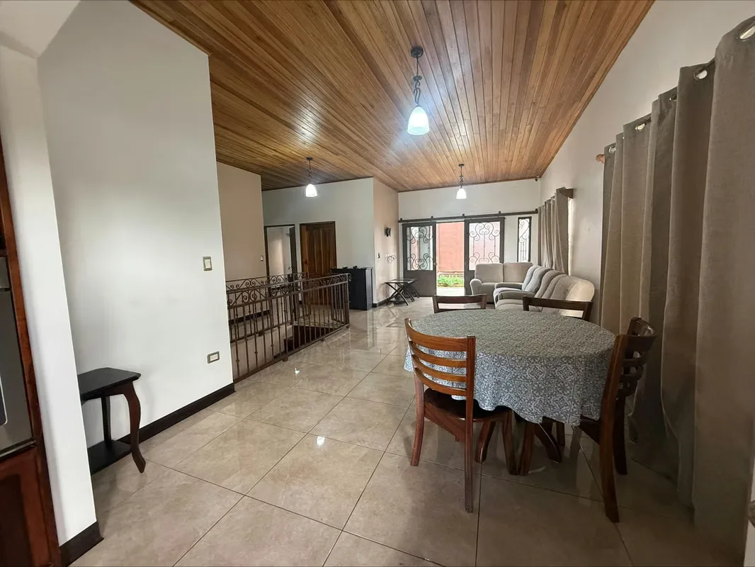 Casa en alquiler de una planta, amplia sin muebles ubicada en San Pedro de Poas de Alajuela, a 2 km sur de la Escuela Pedro Aguirre., photo 14
