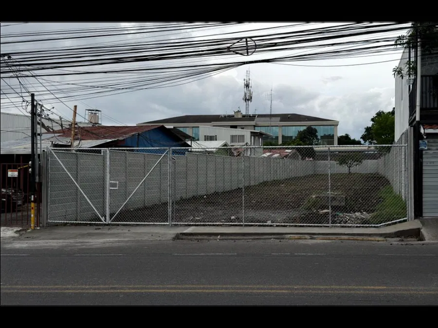 Terreno de 1,029 m2 en Guachipelin / Escazú