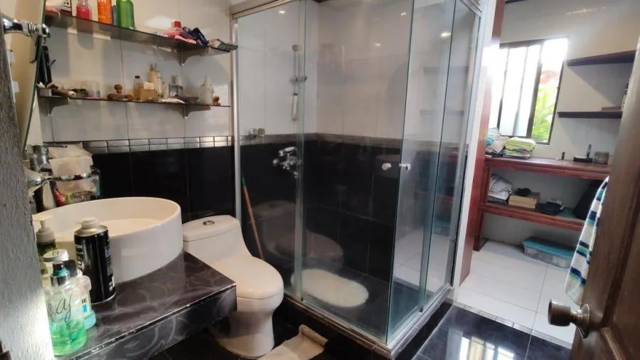 MLS-24-1293 LS  VENTA CASA CURRIDABAT SAN JOSE - Venta en Curridabat, photo 3