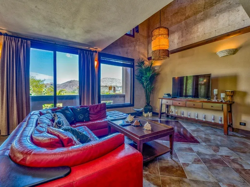 7 Bed Single Family Homes For Sale in Hermosa, photo 15