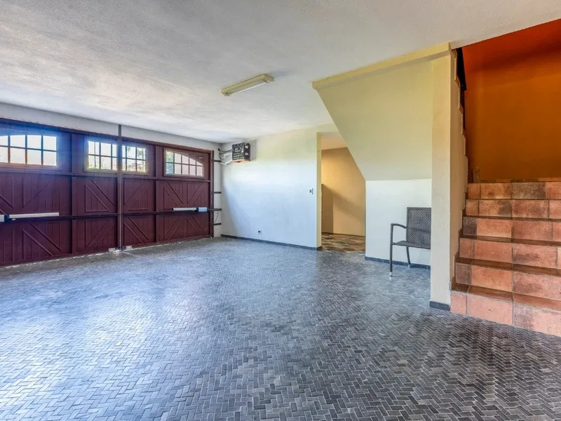 7 Bed Single Family Homes For Sale in Hermosa, photo 25