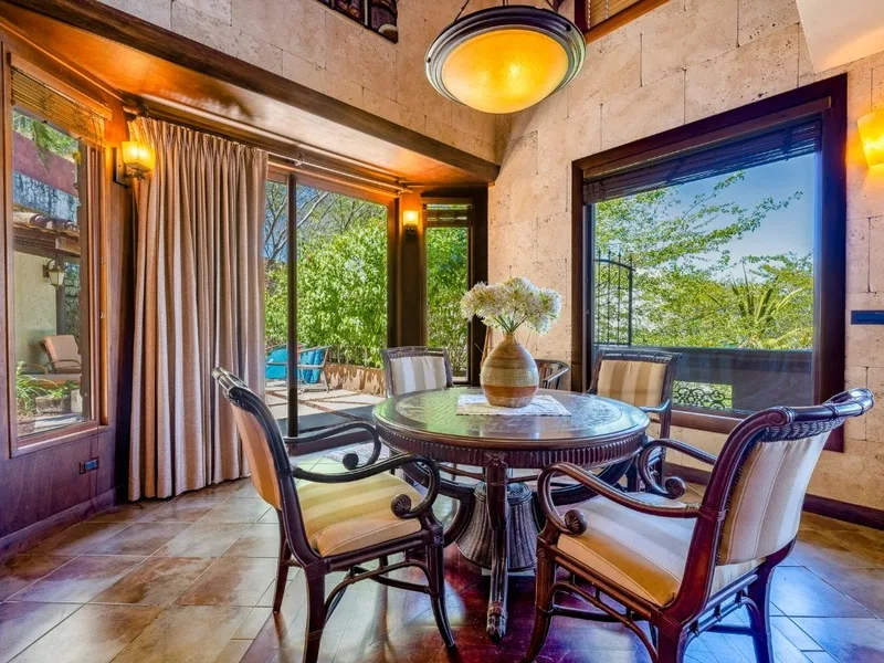 7 Bed Single Family Homes For Sale in Hermosa, photo 5