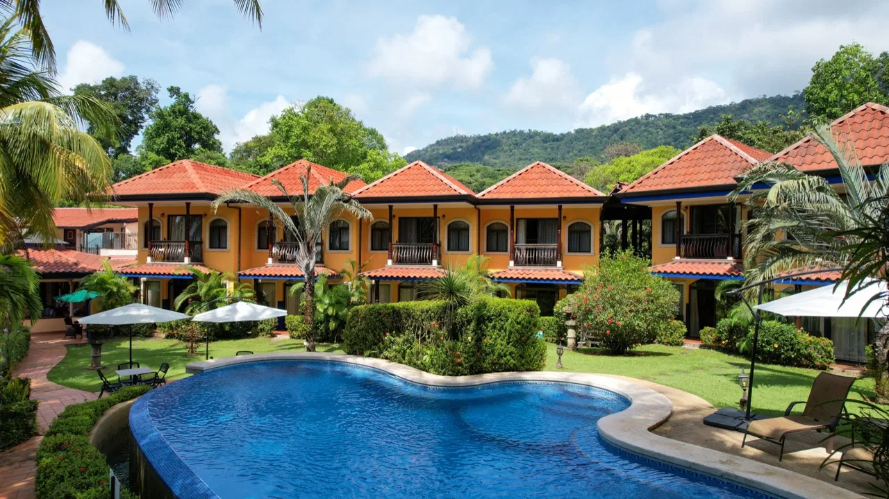 ONE OF A KIND LUXURY BOUTIQUE HOTEL WITH OCEAN AND JUNGLE VIEWS, photo 7