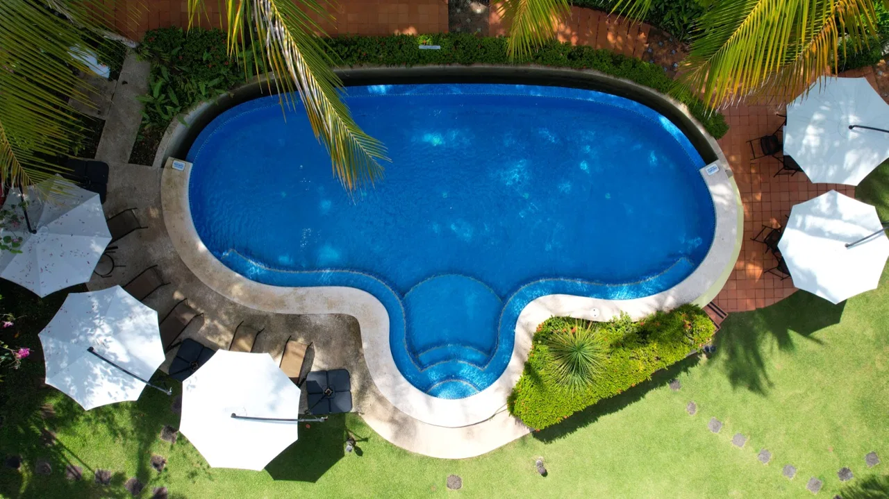ONE OF A KIND LUXURY BOUTIQUE HOTEL WITH OCEAN AND JUNGLE VIEWS, photo 9
